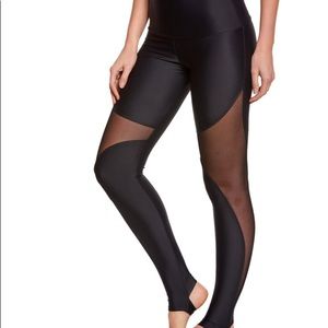 Onzie high rise mesh stirrup leggings